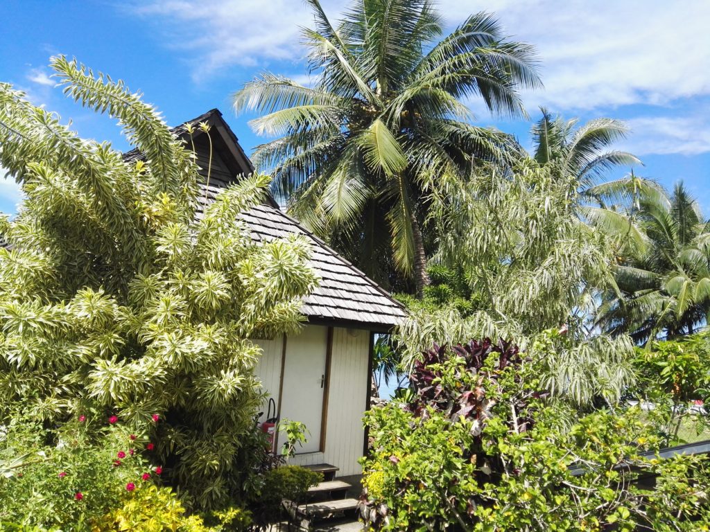 Bungalow Motu Iti à Pihaena sur l'île de Moorea, archipel de la Société, Polynésie Française