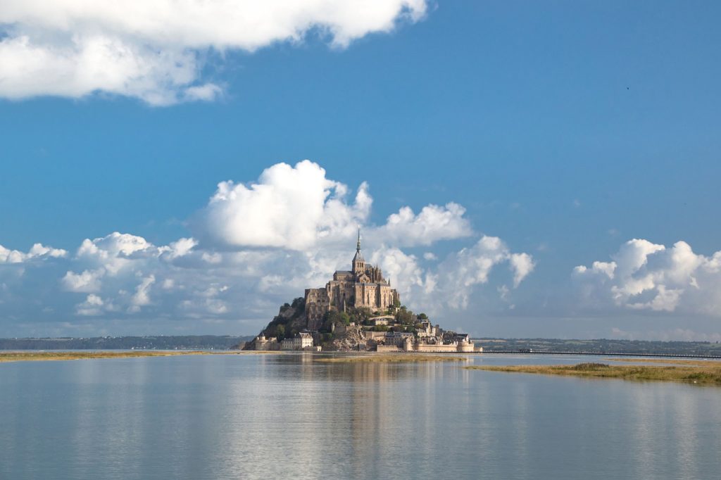 Le Mont Saint-Michel à marée haute