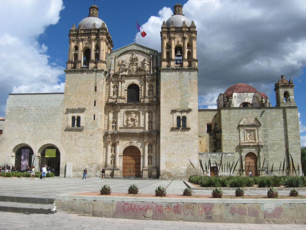 Que voir au Mexique en 10 jours L'église Santo Domingo est devenue musée des cultures indiennes