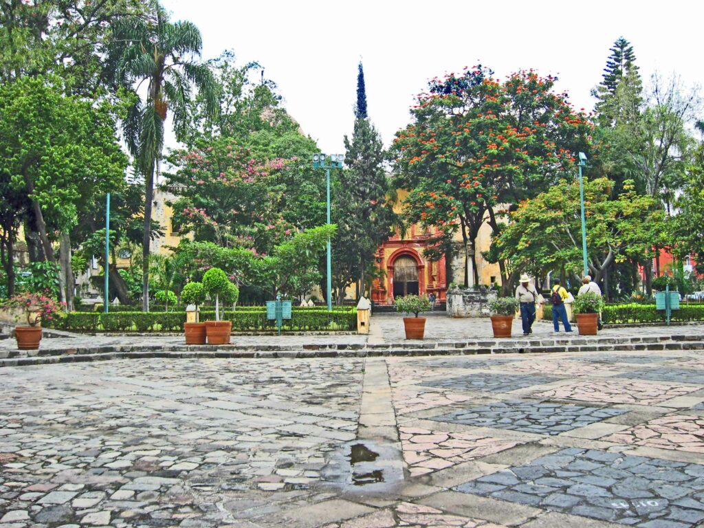 Que voir au Mexique en 10 jours  Zocalo de Cuernavaca au Mexique