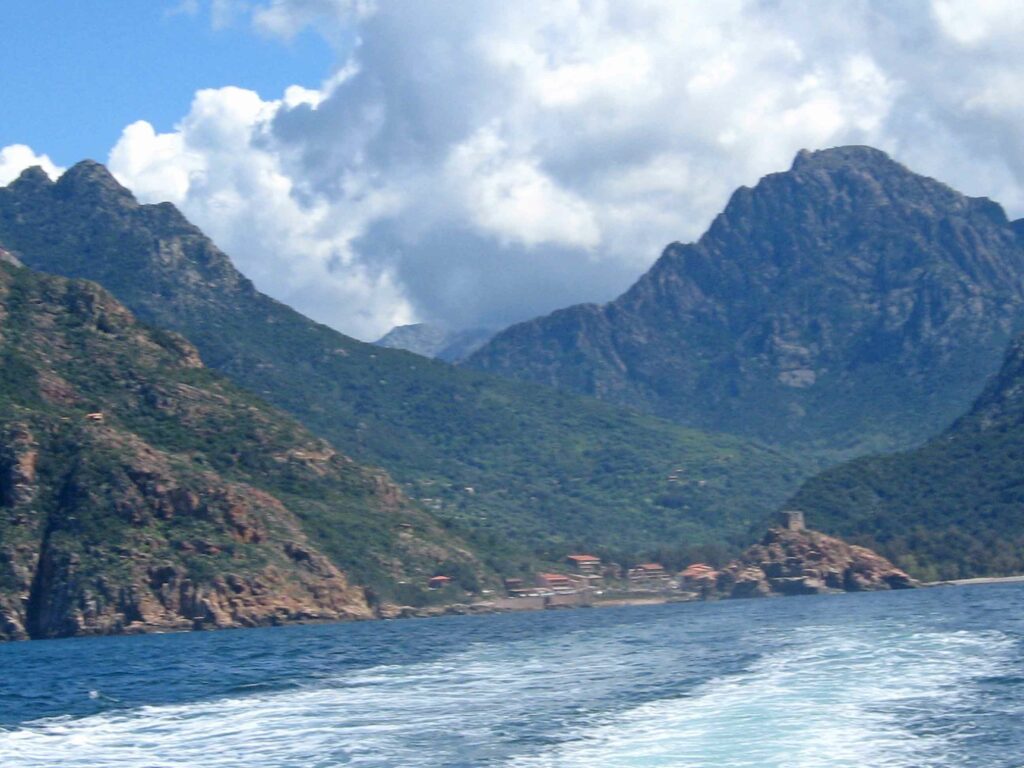 Autotour en Corse Réserve naturelle de Scandola