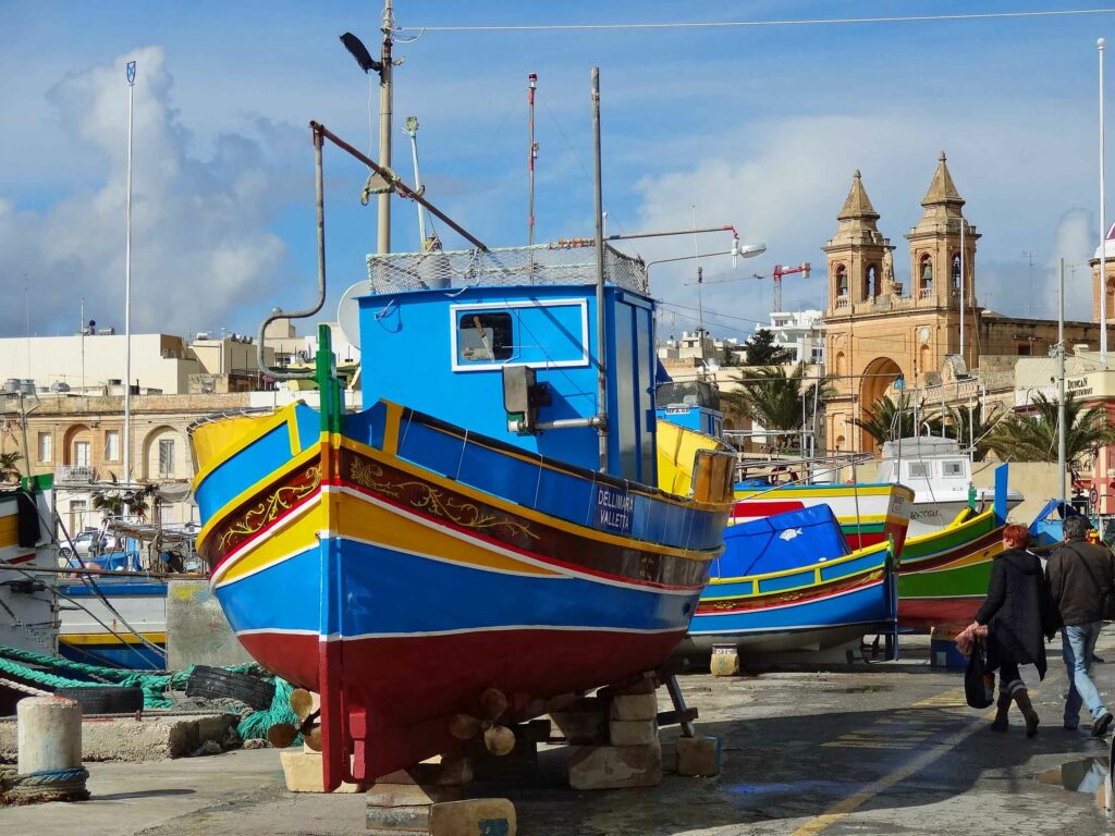 Découvrir les îles de Malte & Gozo Luzzu à Marsaxlokk