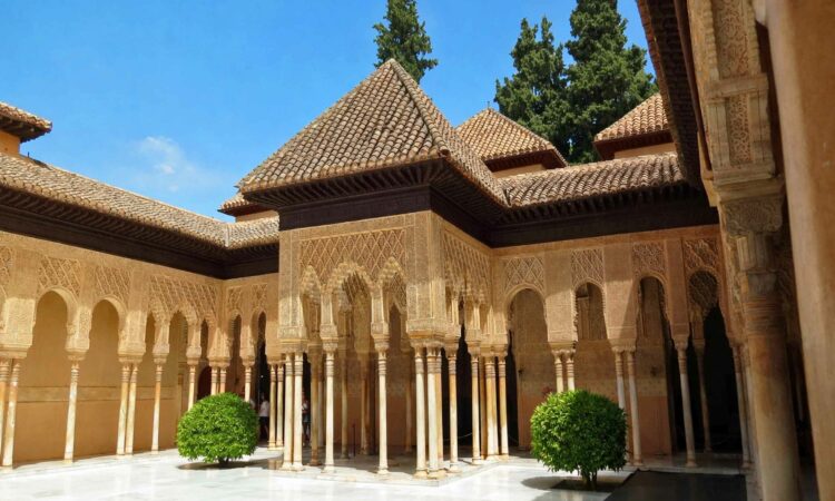 Palais intérieur Alhambra