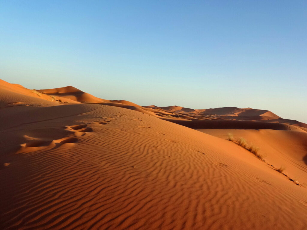 Maroc : road trip inoubliable Dunes de Merzouga dans l'Erg Chebbi