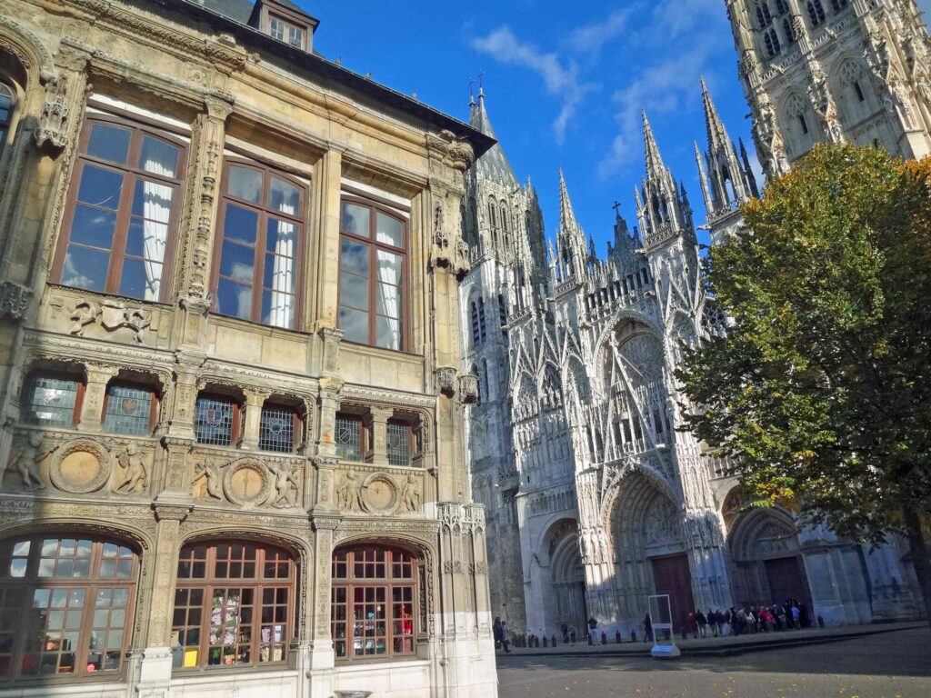 Visite guidée de Rouen :  Ancien bureau des finances et atelier de Claude Monet