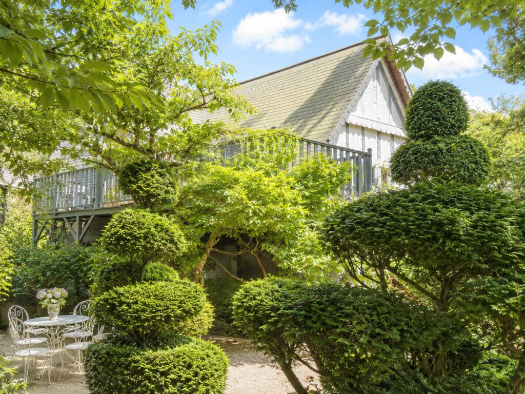 Découvrer le Jardin Agapanthe : art topiaire