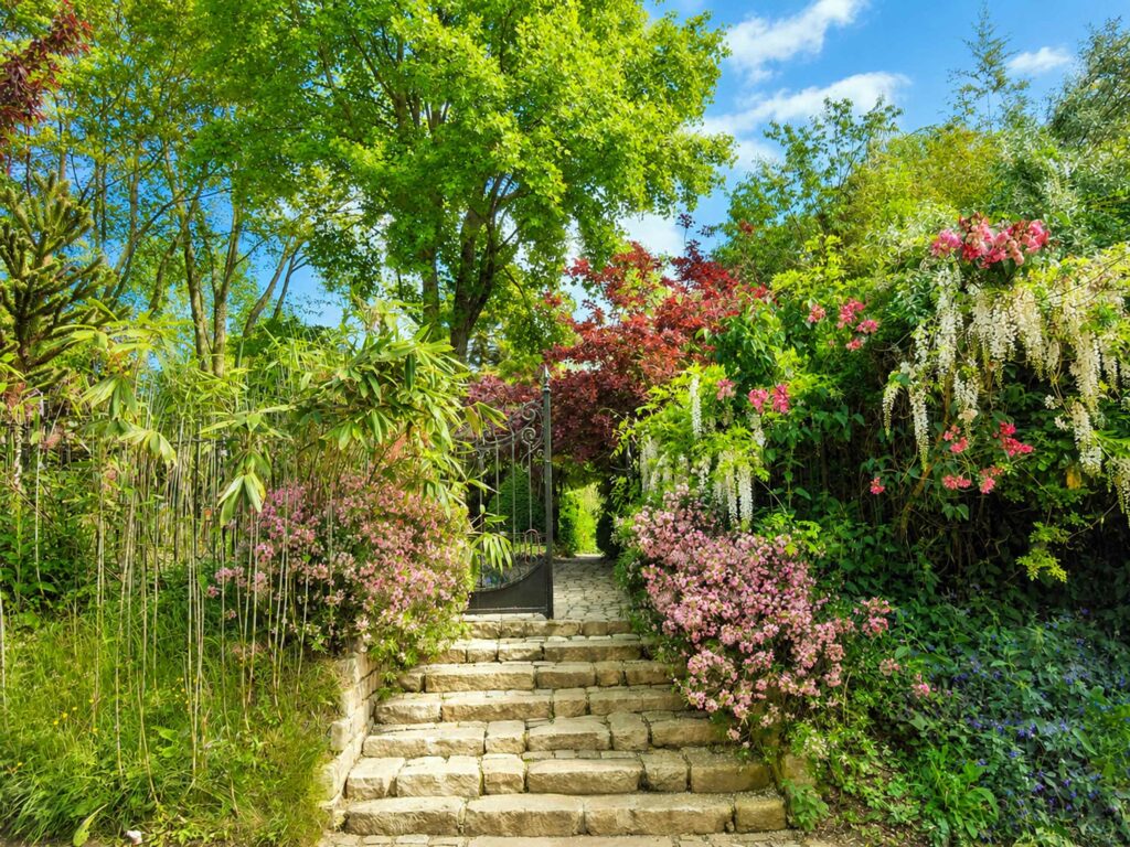 Découvrer le Jardin Agapanthe : entrée du jardin d'en face