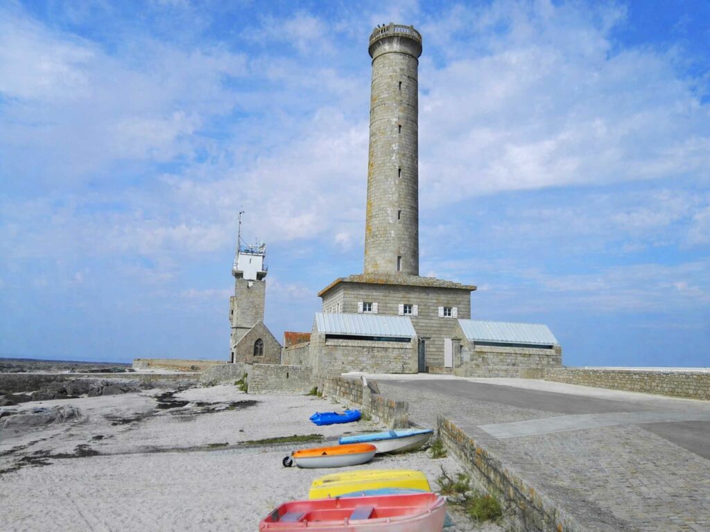 Découvrir le pays bigouden : le vieux phare d'Eckmülh