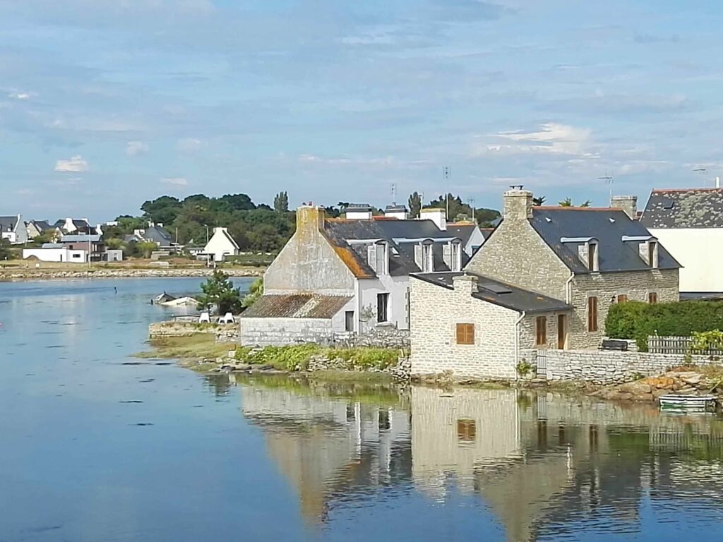 Découvrir le pays bigouden : Port de' Léchiagat